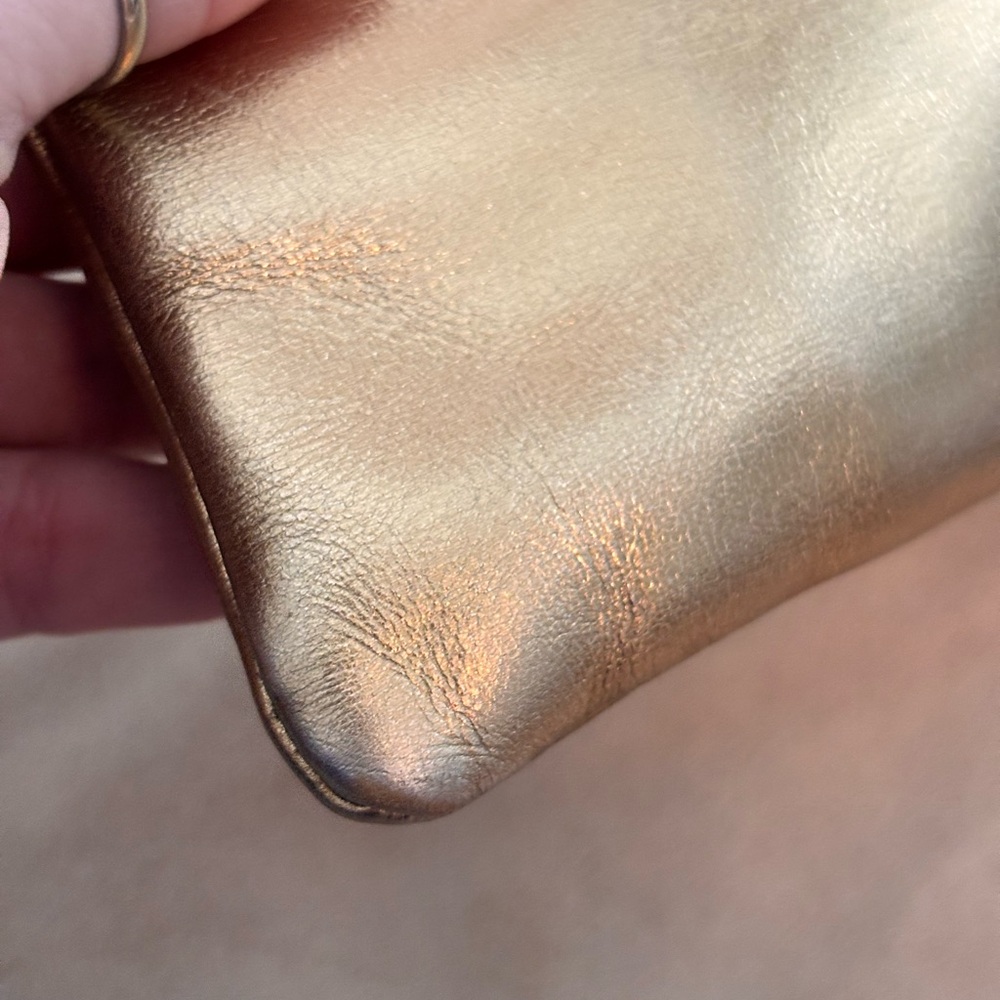 Kate Spade Vintage Gold Metal Framed Clutch with Chain Strap - Picture 8 of 11